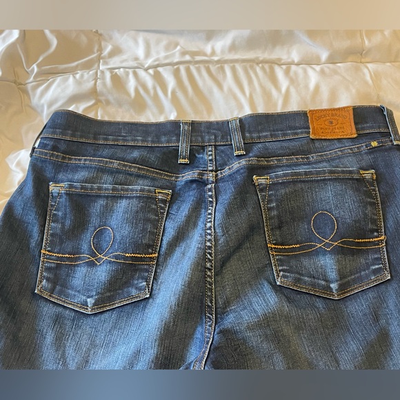 Vintage Lucky Brand Darkwash Sofia Boot Jeans - Picture 3 of 9